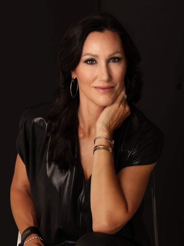 Author Kimberly Belle